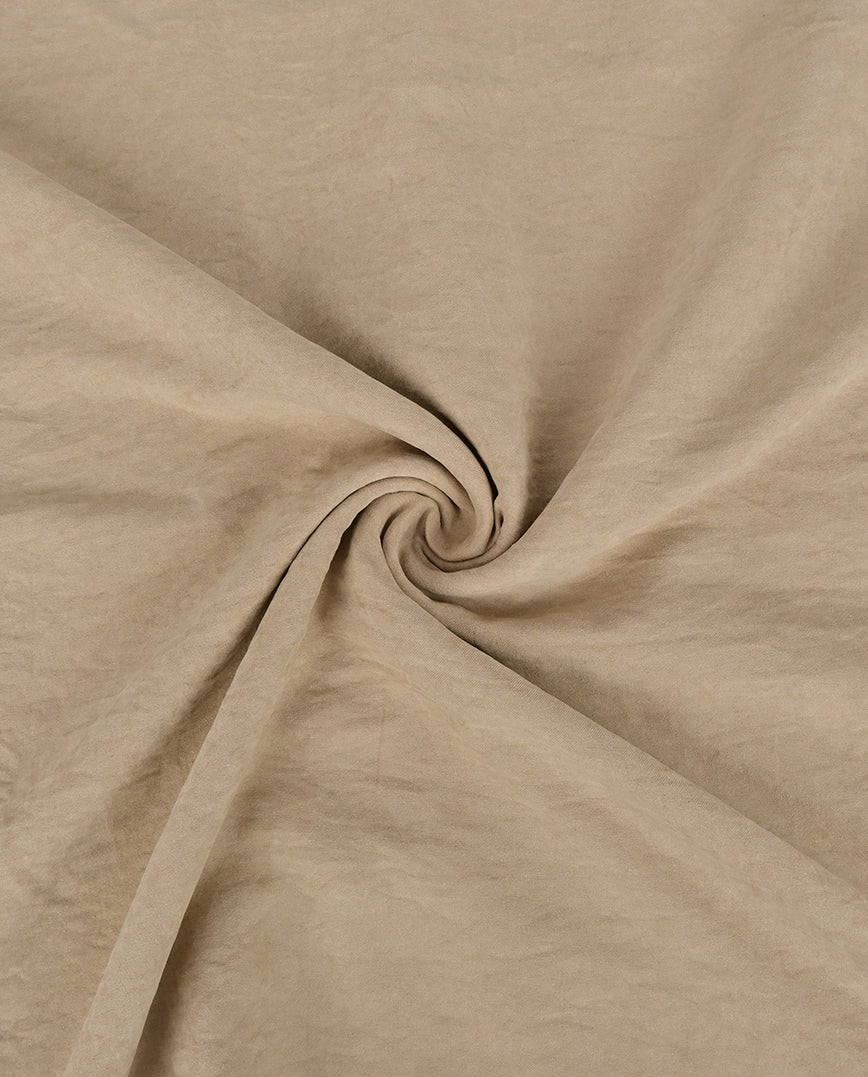 Crushed Cupro : 5870 : 1853 : Soft Taupe