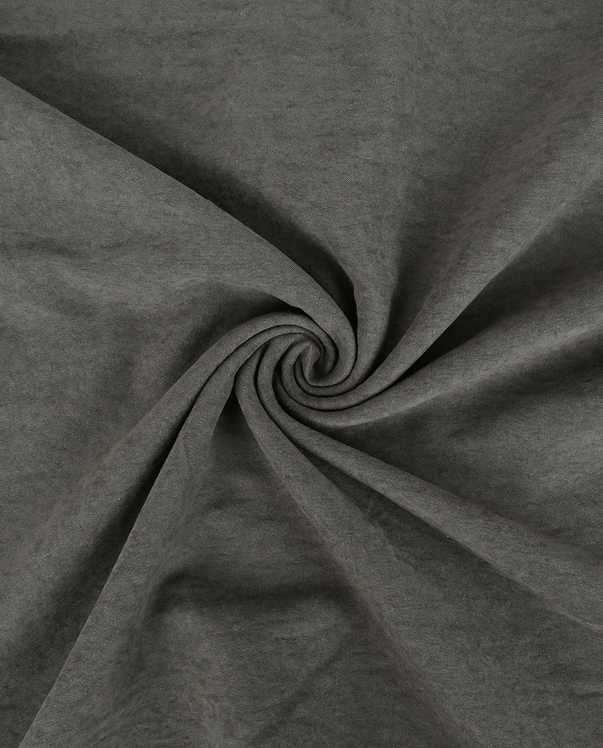 Crushed Cupro : 5870 : 68 : Dark Grey