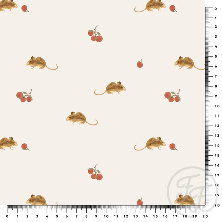 Family Fabrics | Little Mouse | 100-1685 (by the full yard)