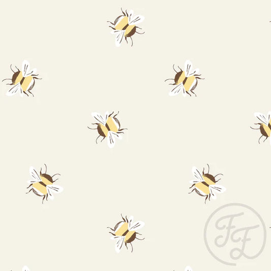 Family Fabrics | Buzzing Bees Ivory (approx 5x5" section shown) | 100-2137 (by the full yard)
