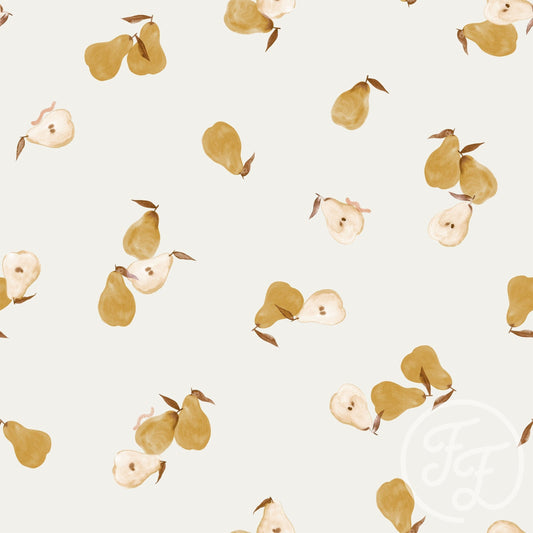 Family Fabrics | Pears Small Snowwhite 100-1141 (by the full yard)