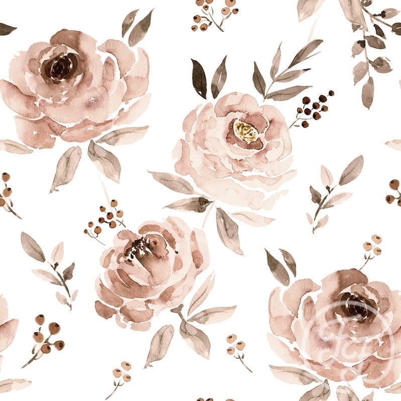 Family Fabrics | Peony muster weiss  102-122 (by the full yard)
