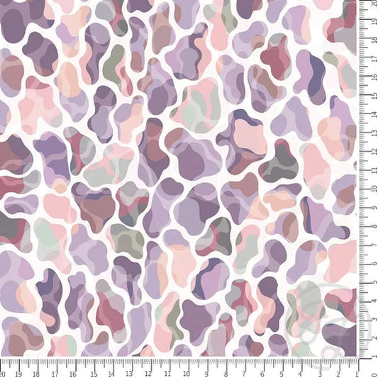 Family Fabrics | Giraffe Print in Pastel Lilac Theme | 112-130 (by the full yard)