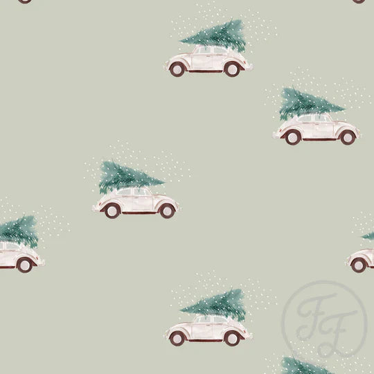 Family Fabrics | Christmas Tree Car Green | 100-1800 (by the full yard)