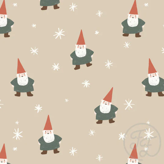 Family Fabrics | Christmas Gnome and Stars Big Beige | 100-1790 (by the full yard)